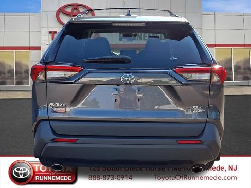 Certified 2023 Toyota RAV4 XLE w/ Convenience Package AWD/4WD image 5