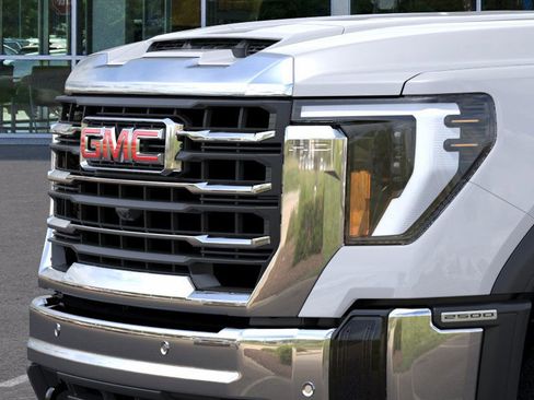 New 2026 GMC Sierra 2500 SLT image 37