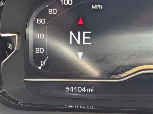 Used 2023 GMC Yukon XL Denali AWD/4WD image 11