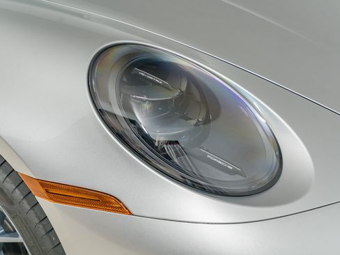 Used 2026 Porsche 911 Carrera T w/ Sportdesign Package RWD image 43