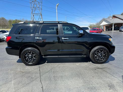 Used 2016 Toyota Sequoia Platinum image 5