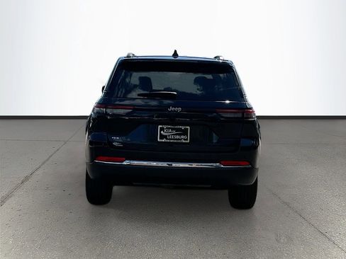 Used 2024 Jeep Grand Cherokee Limited 4xe image 6