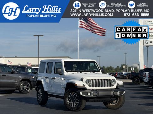 Used 2025 Jeep Wrangler Unlimited Sahara AWD/4WD image 1