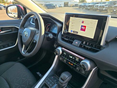 Certified 2025 Toyota RAV4 XLE w/ Convenience Package image 12