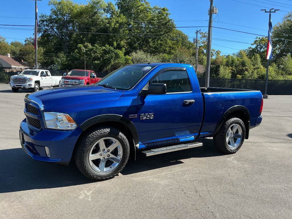 Used 2016 RAM 1500 Express w/ Popular Equipment Group AWD/4WD image 3