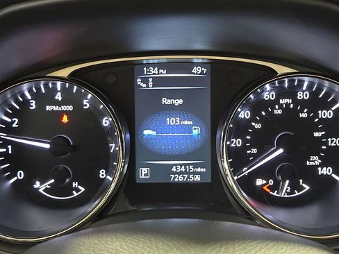 Used 2016 Nissan Rogue SL w/ SL Premium Package image 23