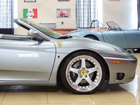 Used 2004 Ferrari 360 Spider RWD image 26