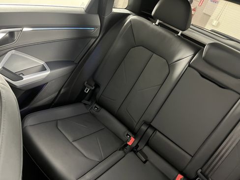 Used 2021 Audi Q3 2.0T Premium Plus image 22