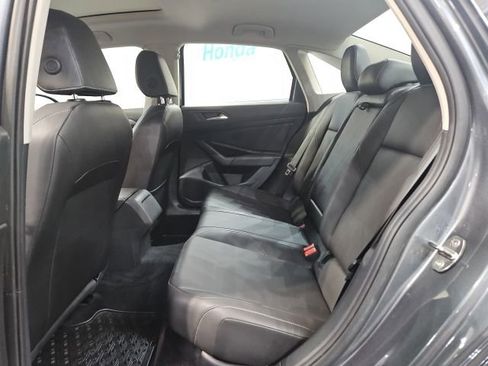 Used 2019 Volkswagen Jetta image 24