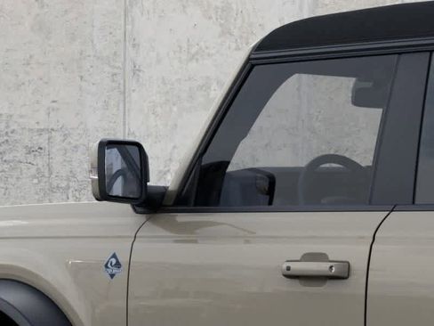 New 2025 Ford Bronco Outer Banks w/ Sasquatch Package image 22