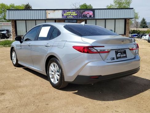 Used 2025 Toyota Camry LE w/ Convenience Package FWD image 3