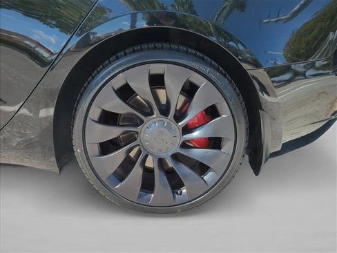 Used 2023 Tesla Model 3 Performance image 7