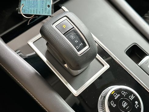 Used 2023 Mitsubishi Outlander ES FWD image 15