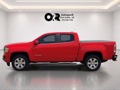 Used 2017 GMC Canyon SLE w/ SLE Convenience Package AWD/4WD image 3