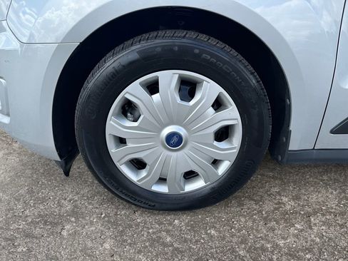 Used 2023 Ford Transit Connect XLT image 8