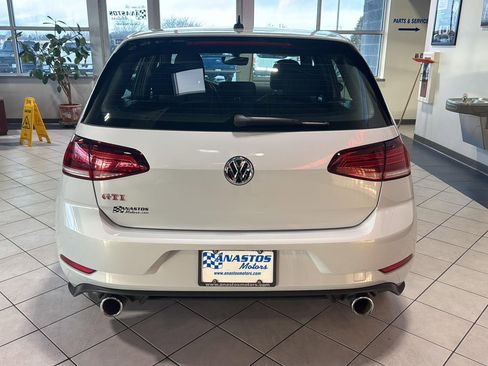 Used 2019 Volkswagen GTI Rabbit Edition image 5