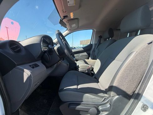 Used 2017 Nissan NV200 SV w/ Technology Package FWD image 21