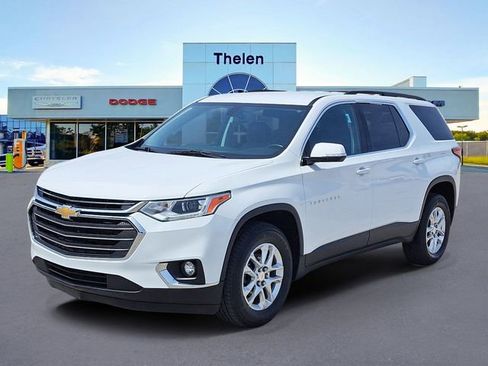 Used 2019 Chevrolet Traverse LT FWD image 2