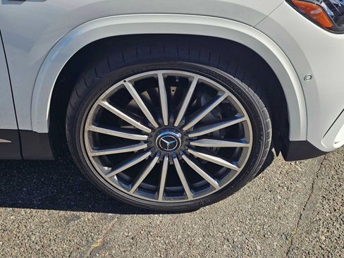 Used 2026 Mercedes-Benz GLA 35 AMG 4MATIC image 9