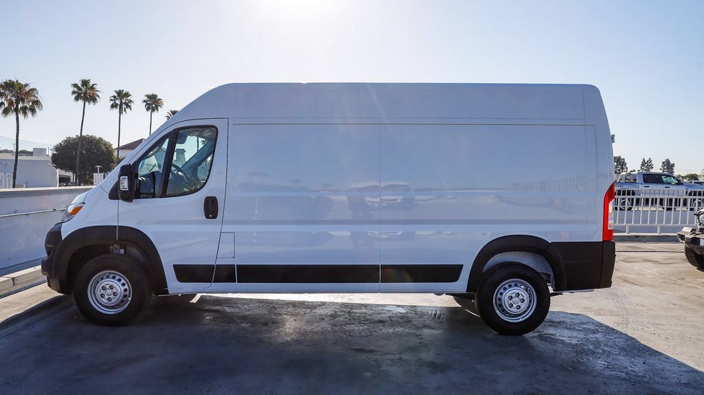 New 2026 RAM ProMaster 2500 w/ Convenience Group FWD image 14