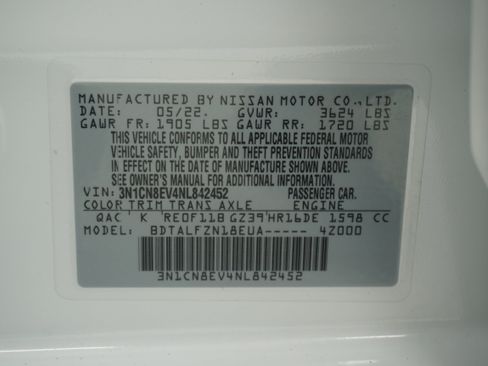 Used 2022 Nissan Versa SV image 22