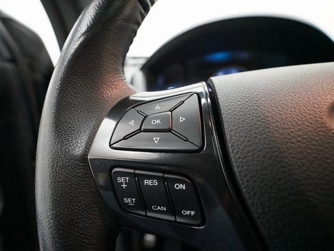 Used 2017 Ford Explorer XLT w/ Equipment Group 202A image 19