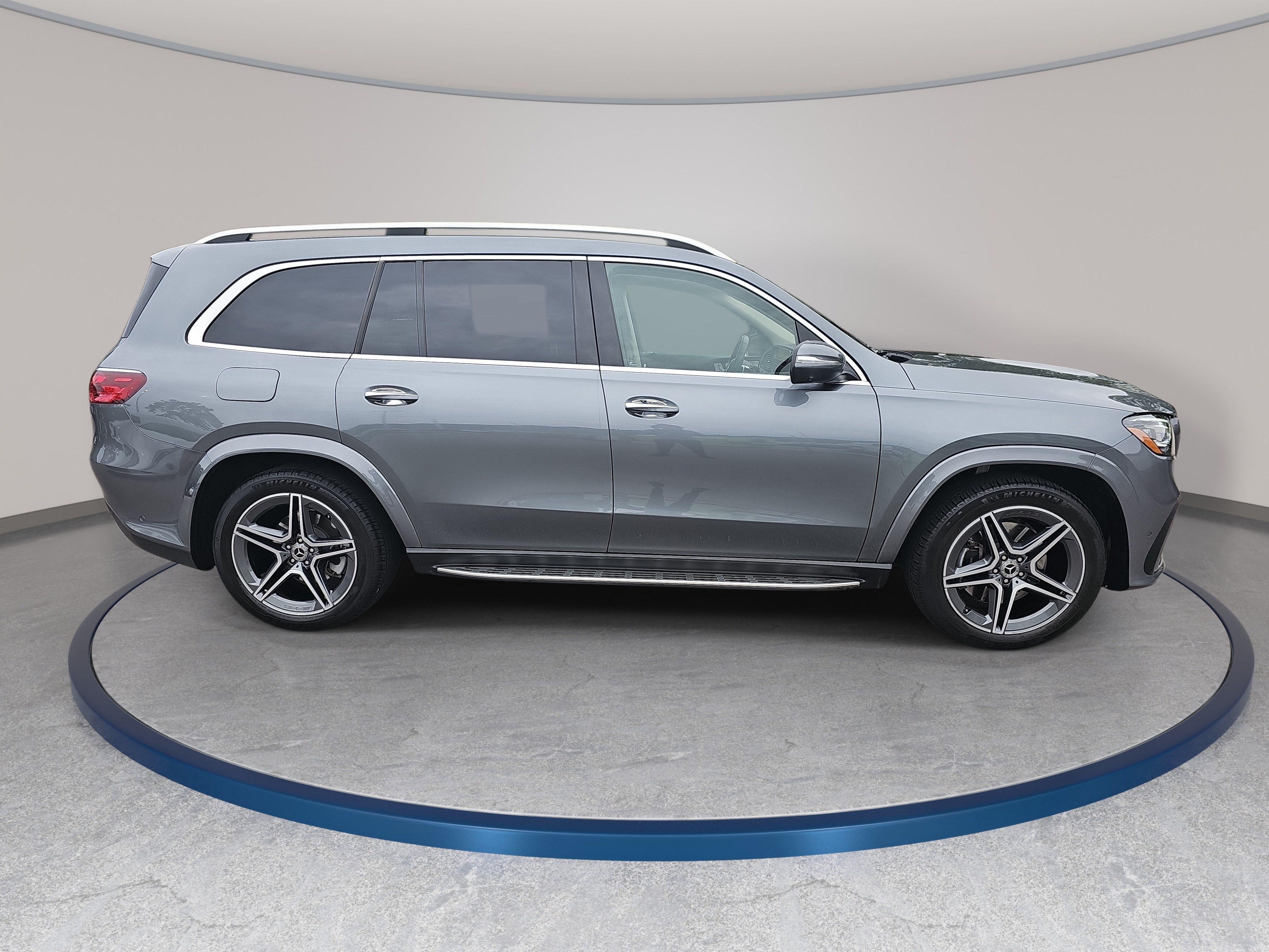 Certified 2024 Mercedes-Benz GLS 450 4MATIC image 5