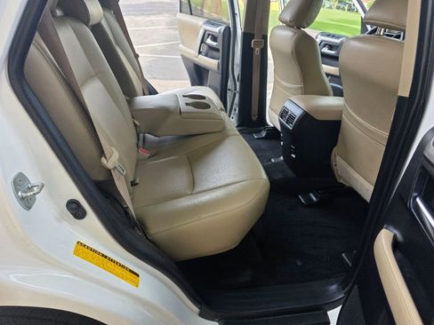 Used 2017 Toyota 4Runner SR5 RWD image 36