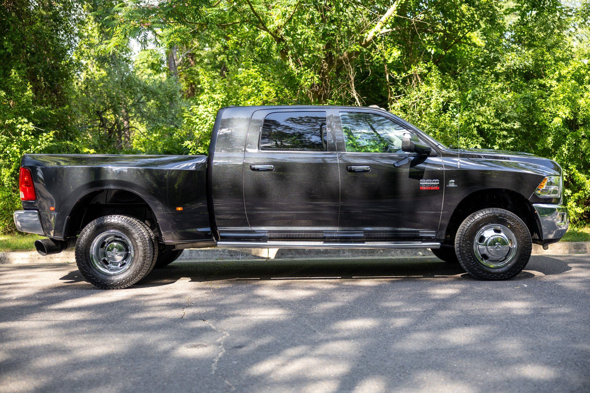 Used 2011 RAM 3500 Big Horn AWD/4WD image 19
