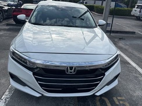 Used 2021 Honda Accord LX image 3