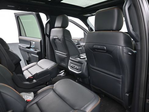New 2025 Ford Expedition Tremor image 12