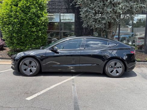 Used 2021 Tesla Model 3 Standard Range Plus RWD image 9