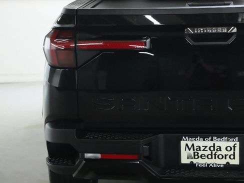 Used 2024 Hyundai Santa Cruz Night AWD/4WD image 44