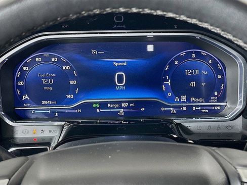 Used 2023 Chevrolet Silverado 1500 LT image 13