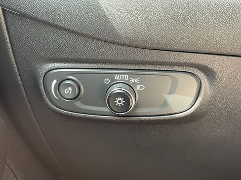 Used 2024 Chevrolet Equinox RS AWD/4WD image 31