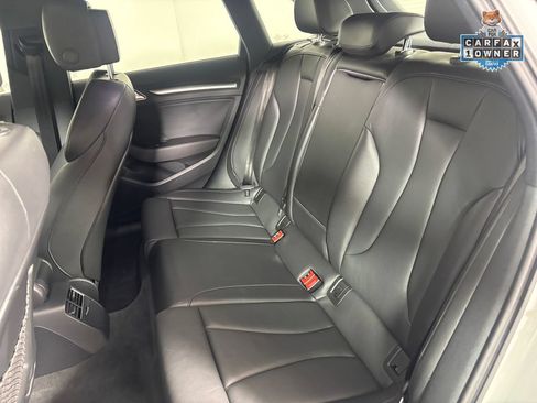 Used 2018 Audi A3 e-tron Premium w/ Sport Package FWD image 27