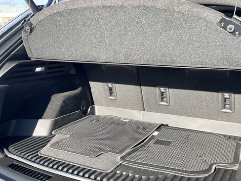 Certified 2023 Cadillac XT4 Sport w/ Cold Weather Package image 17