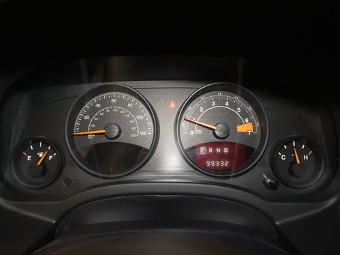 Used 2015 Jeep Patriot Sport w/ Power Value Group FWD image 8