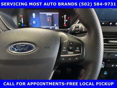 Certified 2023 Ford Escape ST-Line w/ Tech Pack #1 image 15
