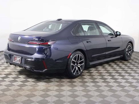 Used 2025 BMW 740i xDrive image 13