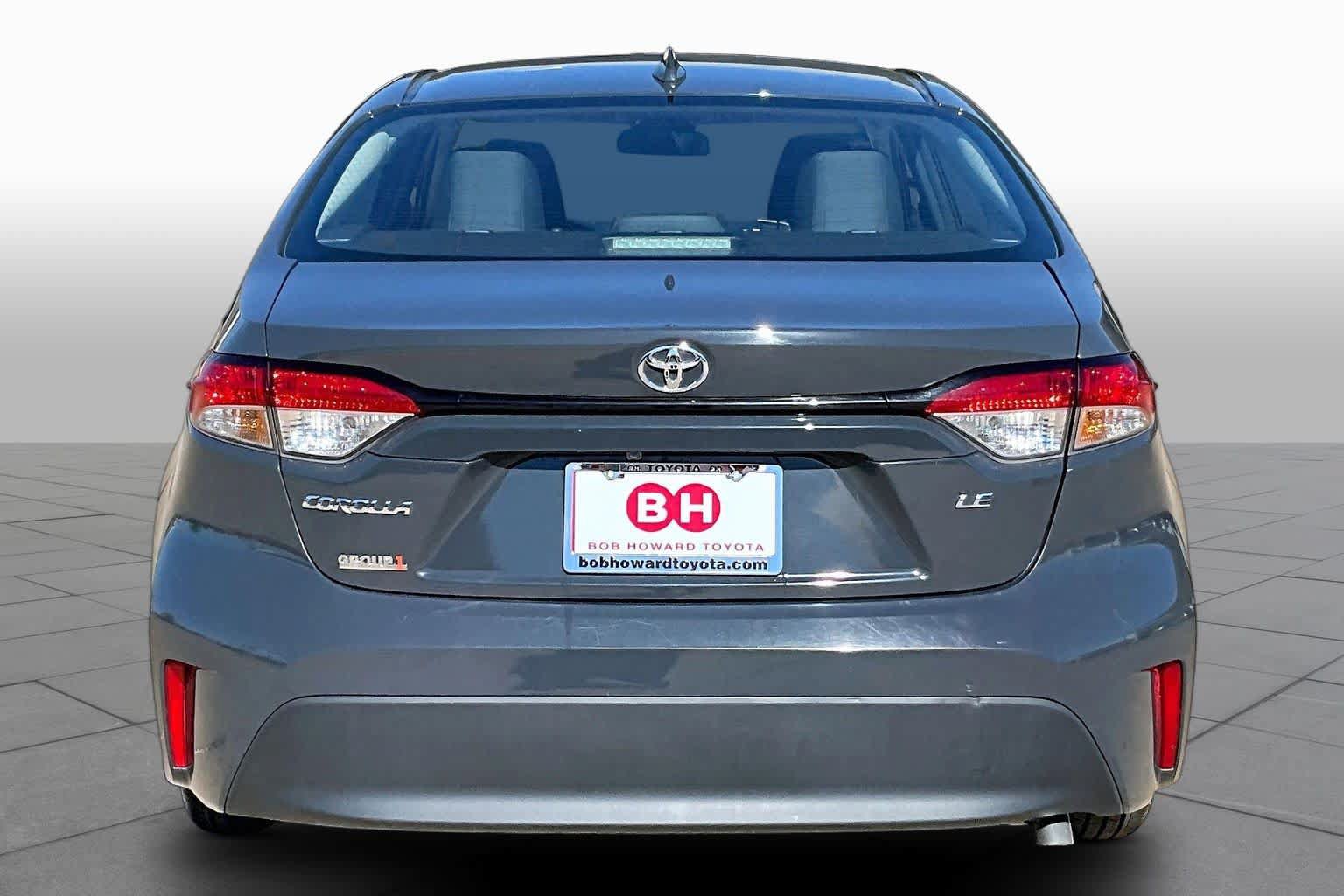 Used 2025 Toyota Corolla LE FWD image 5