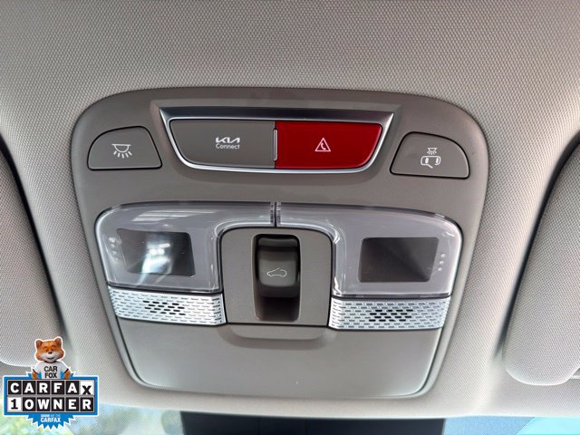 Used 2024 Kia Telluride EX w/ EX Captain's Chair Package AWD/4WD image 28
