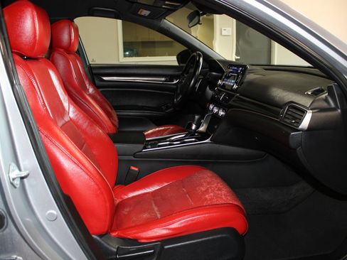 Used 2021 Honda Accord Sport image 26