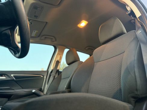 Used 2020 Honda Fit LX image 11