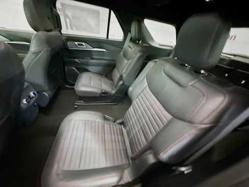 New 2026 Ford Explorer ST-Line w/ ST-Line Street Pack AWD/4WD image 25