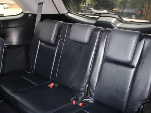 Used 2015 Toyota Highlander XLE FWD image 13