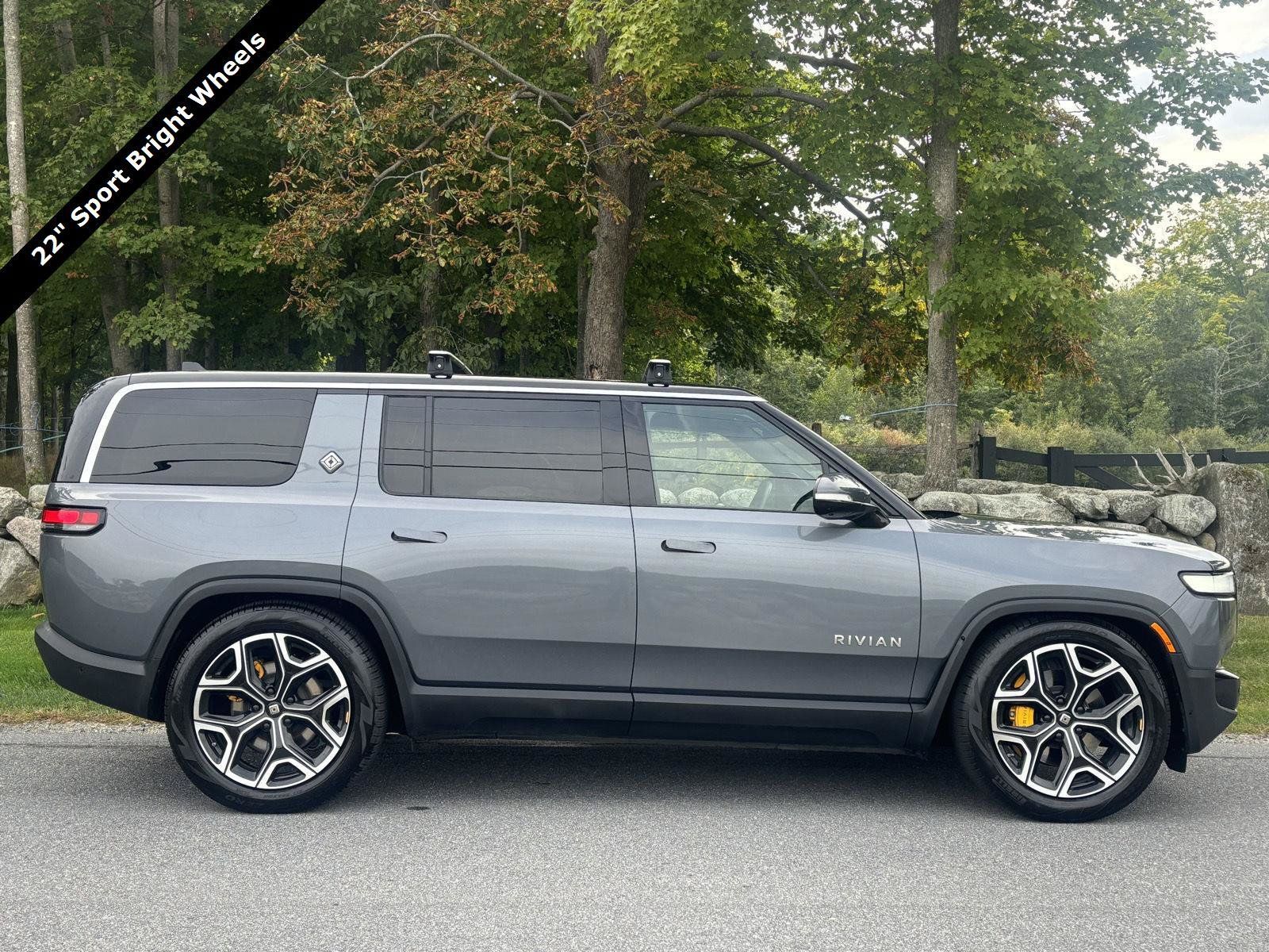 Used 2022 Rivian R1S Launch Edition Quad AWD/4WD image 2