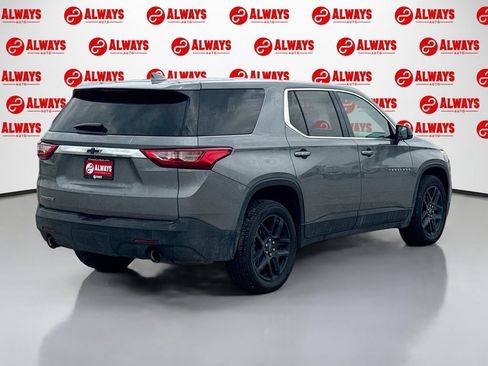 Used 2020 Chevrolet Traverse LS FWD image 5