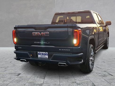 Used 2021 GMC Sierra 1500 Denali w/ Denali Ultimate Package image 12
