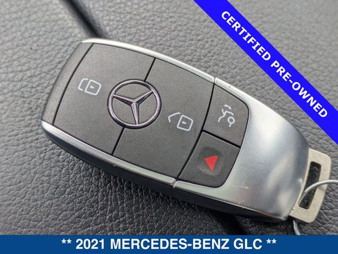 Used 2021 Mercedes-Benz GLC 300 4MATIC image 36